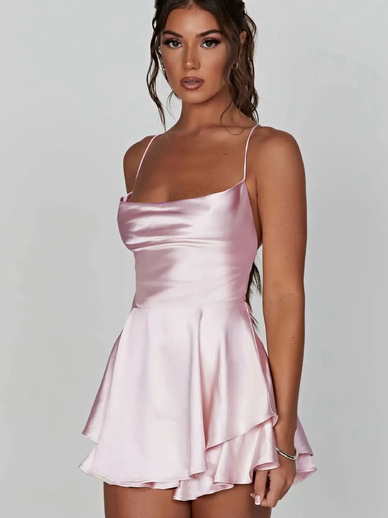 2025 Summer New Popular European and American Style Sexy Slimming Show Solid Color Slimming Dress Short Women's