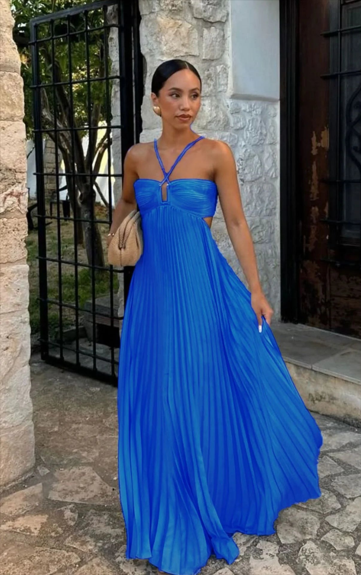 Summer Halter Pleated Long Dress Women Backless Sleeveless Blue Beach Vacation Dresses Female 2025 Fashion Lady A-line Robes